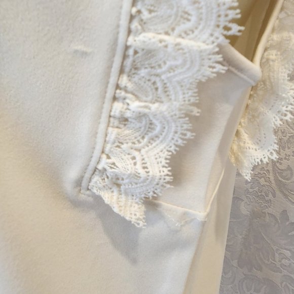 Ann Taylor Cream Lace Sleeveless Top S - Picture 11 of 12